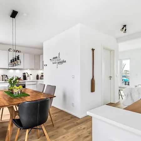 Taka Tuka Lounge Lejlighed Olpenæs