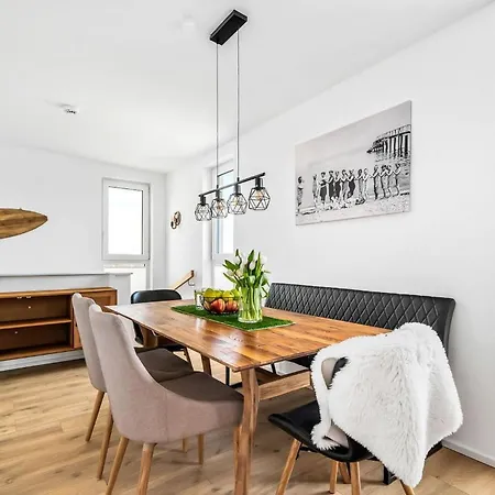 Taka Tuka Lounge Olpenæs